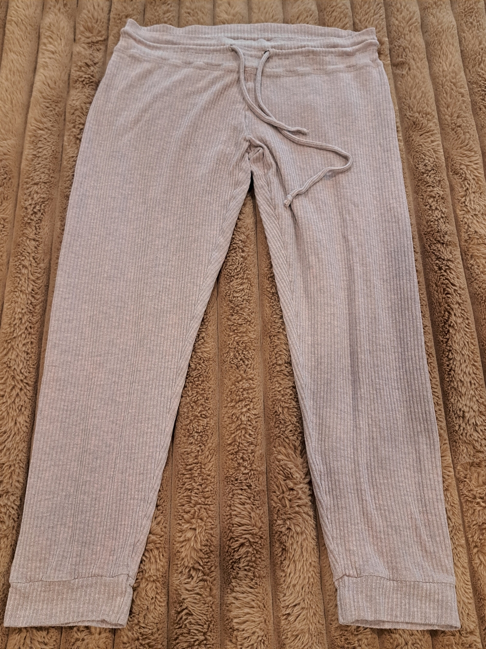 Beyond Yoga Beige Ribbed Joggers Small Lounge Pants Drawstring Made in USA